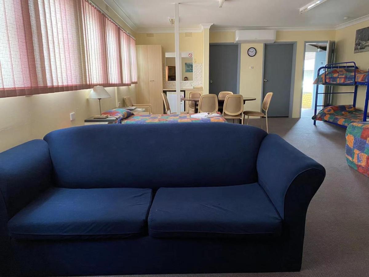 Gateway Motor Inn Narrandera Ngoại thất bức ảnh