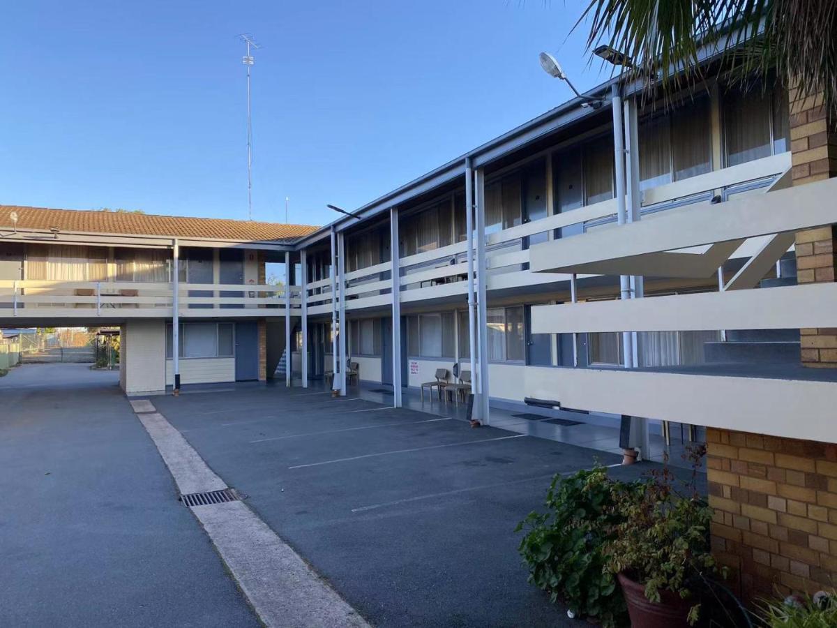 Gateway Motor Inn Narrandera Ngoại thất bức ảnh