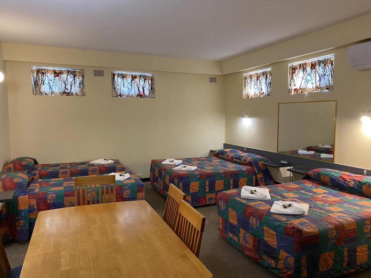 Gateway Motor Inn Narrandera Ngoại thất bức ảnh