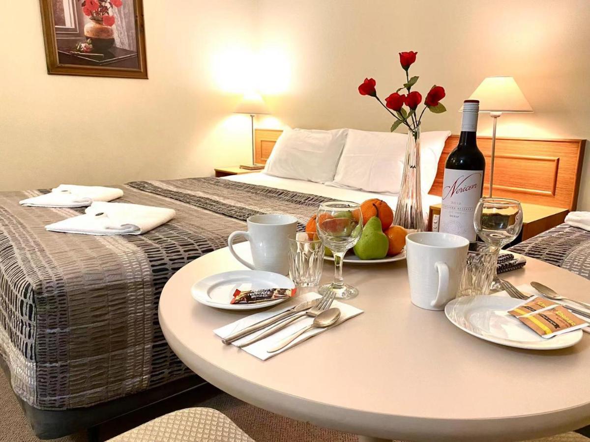 Gateway Motor Inn Narrandera Ngoại thất bức ảnh
