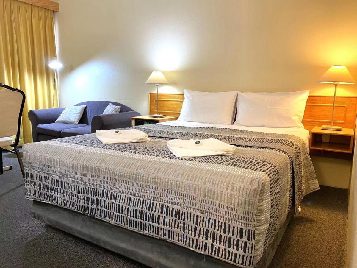 Gateway Motor Inn Narrandera Ngoại thất bức ảnh